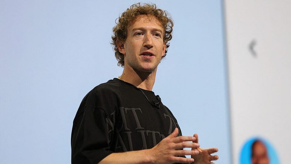 মার্ক জাকারবার্গের মতে, কলেজজীবনে একজন শিক্ষার্থীর সবচেয়ে গুরুত্বপূর্ণ সিদ্ধান্ত কোনটি