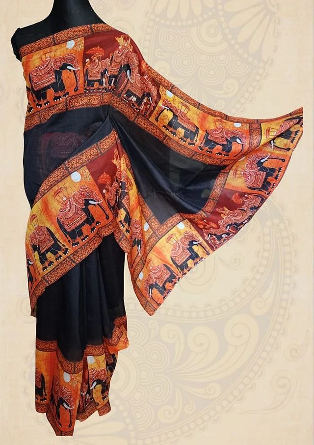 শাড়িতে থাকতে পারে কমলার টাচ