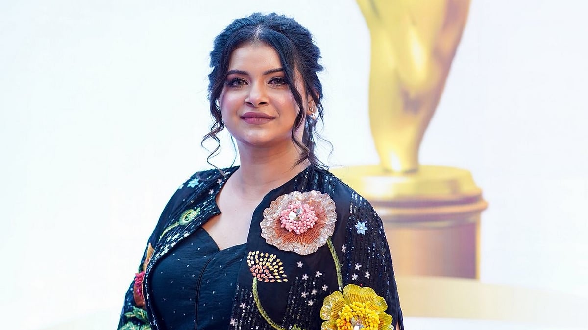 শেষে দেখি, নায়ক-নায়িকা ভাই-বোন...