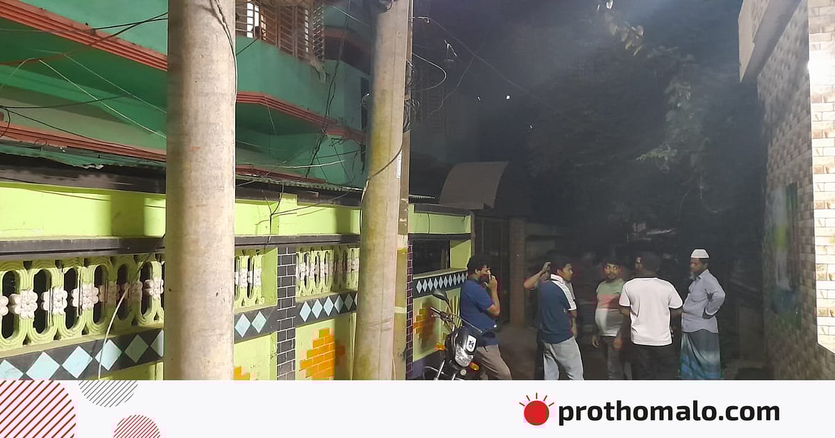 ‘বন্ধুকে ভিডিও কলে’ রেখে বিশ্ববিদ্যালয় ছাত্রীর গলায় ফাঁস ‘বন্ধুকে ভিডিও কলে’ রেখে বিশ্ববিদ্যালয় ছাত্রীর গলায় ফাঁস