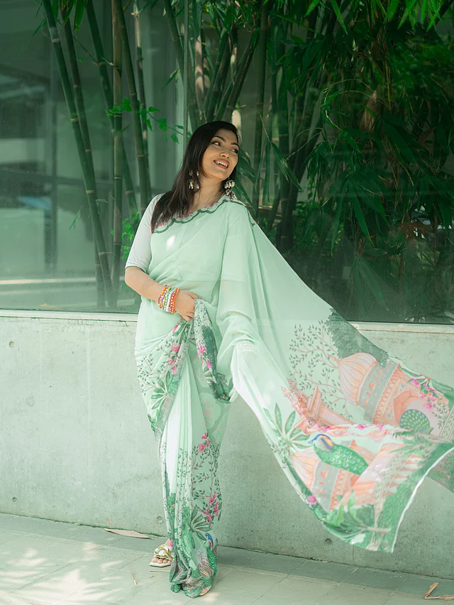 উৎসবের আনন্দে ব্যাঘাত ঘটাবে না এই শাড়ি