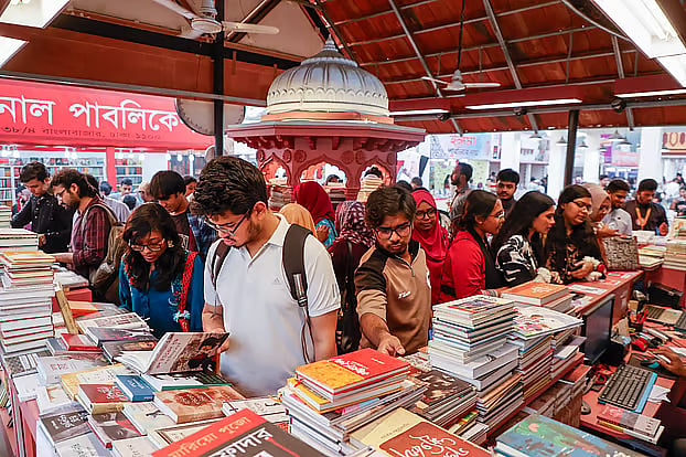 এবার একুশে বইমেলা শুরু ৭ জানুয়ারি