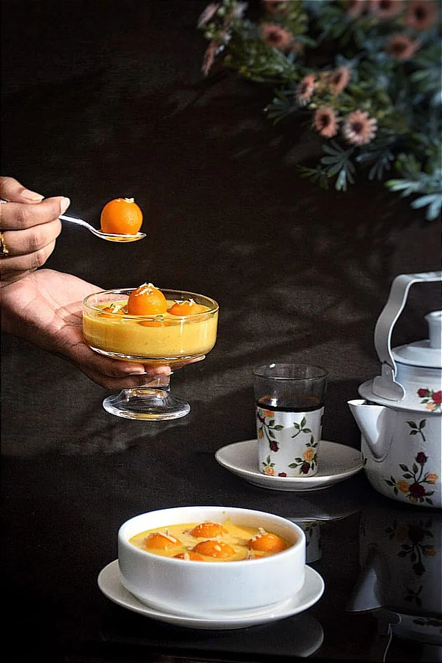 দেখতে যেমন খেতেও তেমন