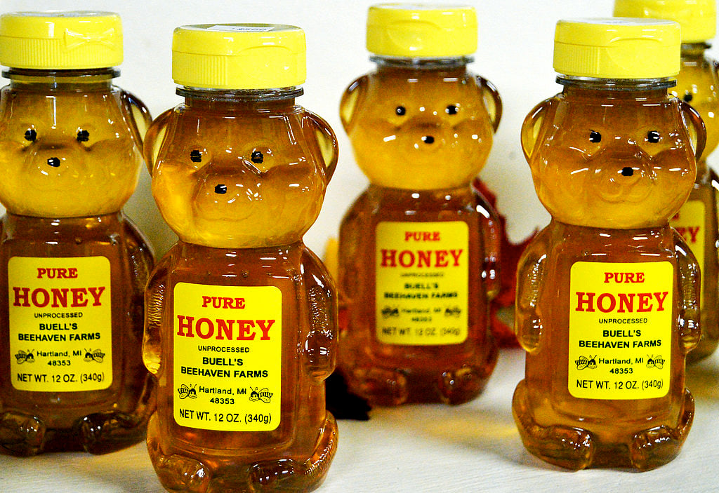 ৮৬৪টি মৌমাছির সারা জীবনের সংগ্রহ