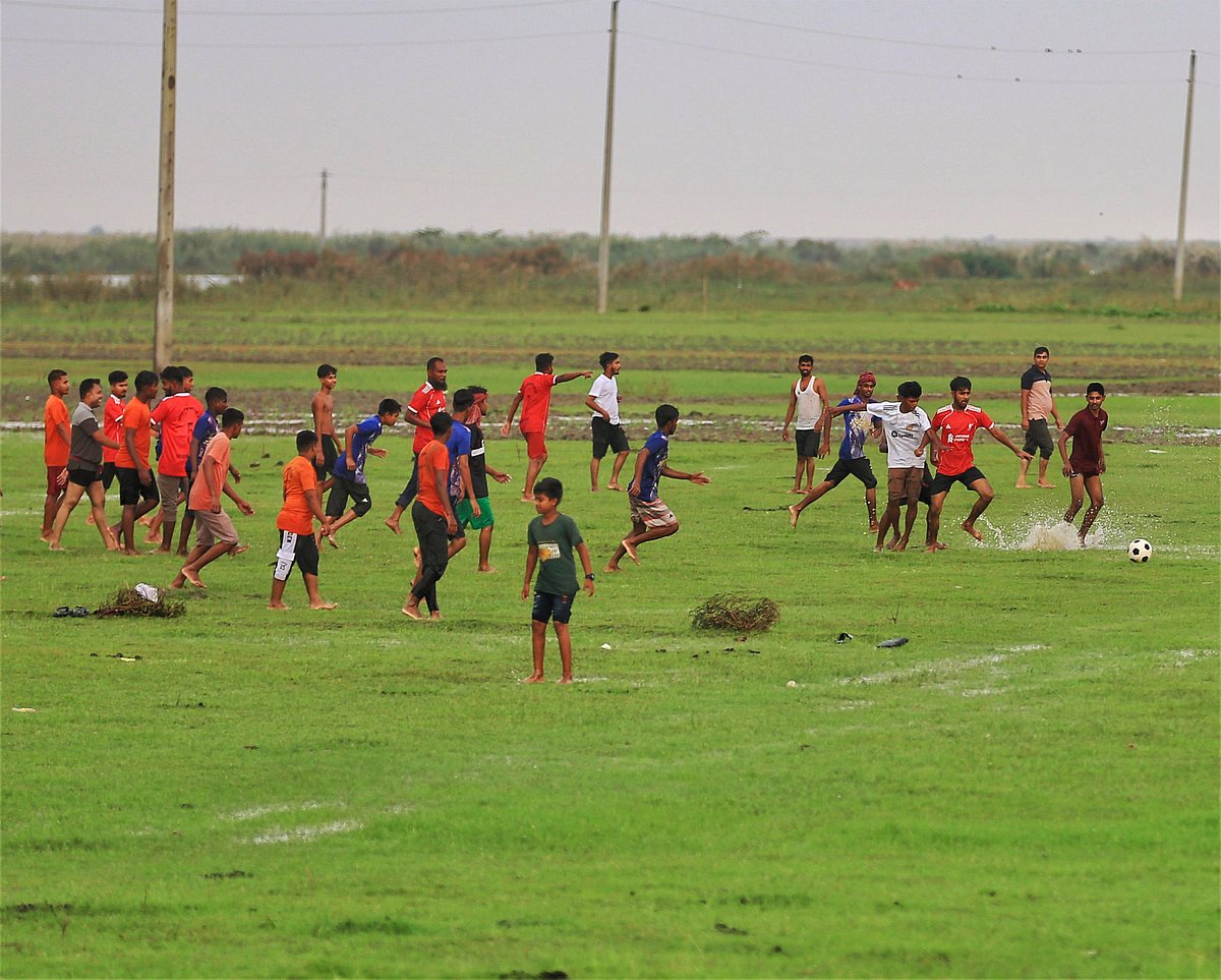 একঝলক (৪ অক্টোবর ২০২৫)