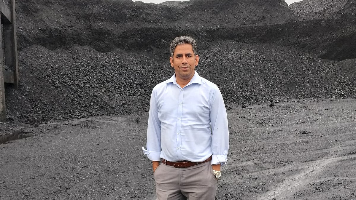 ছবি: অধ্যাপক সায়েমের সৌজন্যে