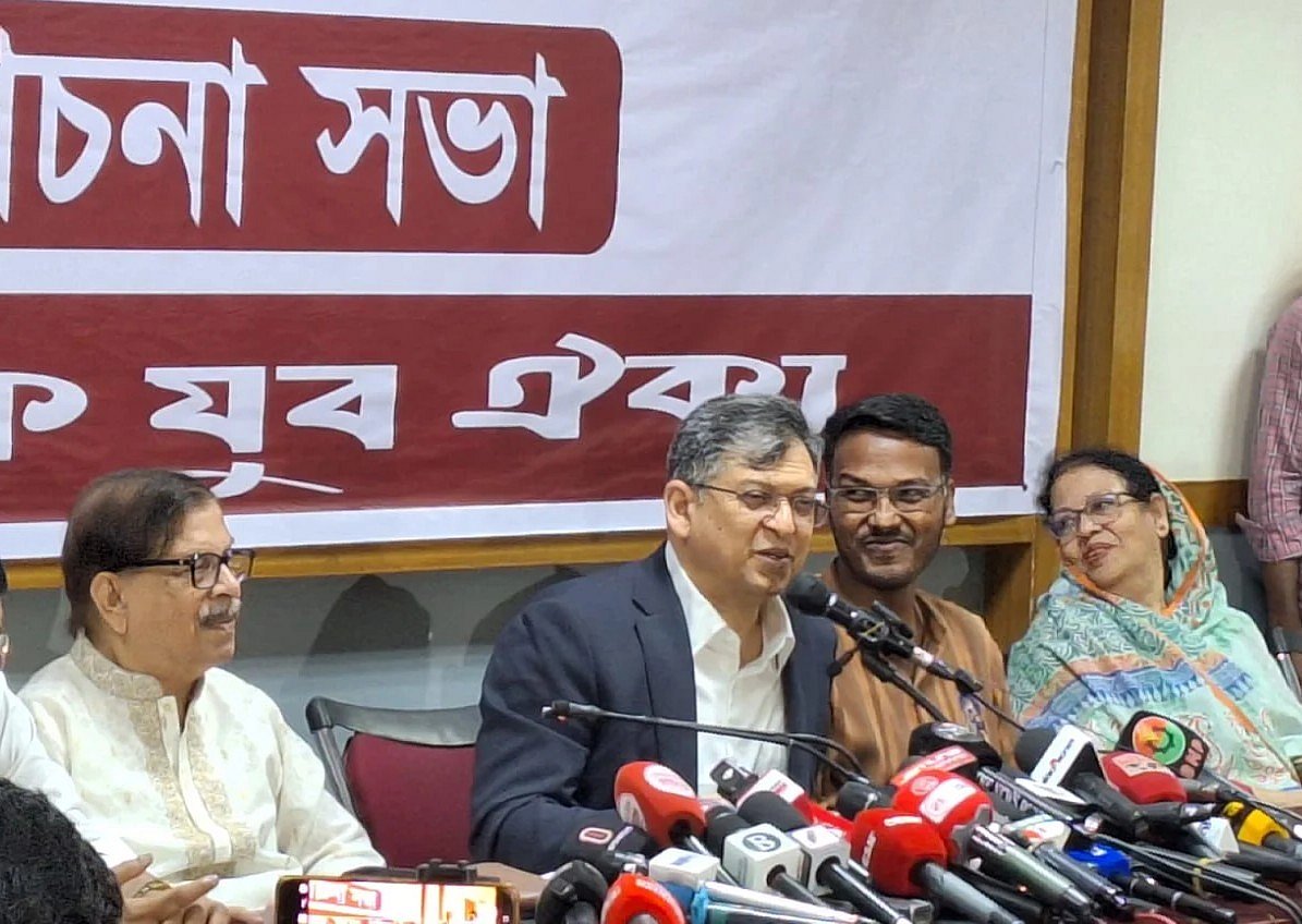 জাতির মধ্যে বিভ্রান্তি সৃষ্টির অপচেষ্টা মোকাবিলাই এখন মূল চ্যালেঞ্জ: সালাহউদ্দিন আহমদ