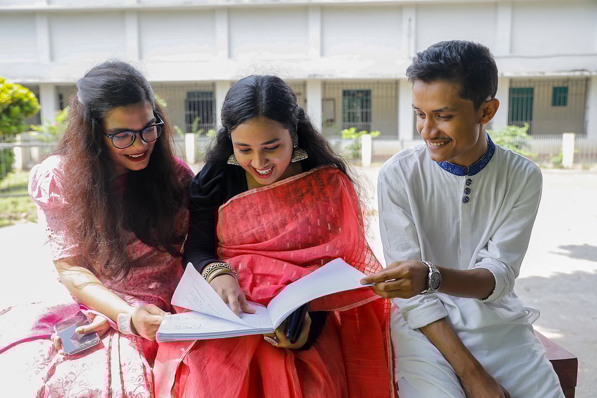 মার্কিন বিশ্ববিদ্যালয়ে বিদেশি শিক্ষার্থী ভর্তির সংখ্যা নির্ধারণ করে দিল ট্রাম্প প্রশাসন