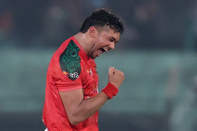 উইকেট শিকারের পর তাসকিনের উচ্ছ্বাস