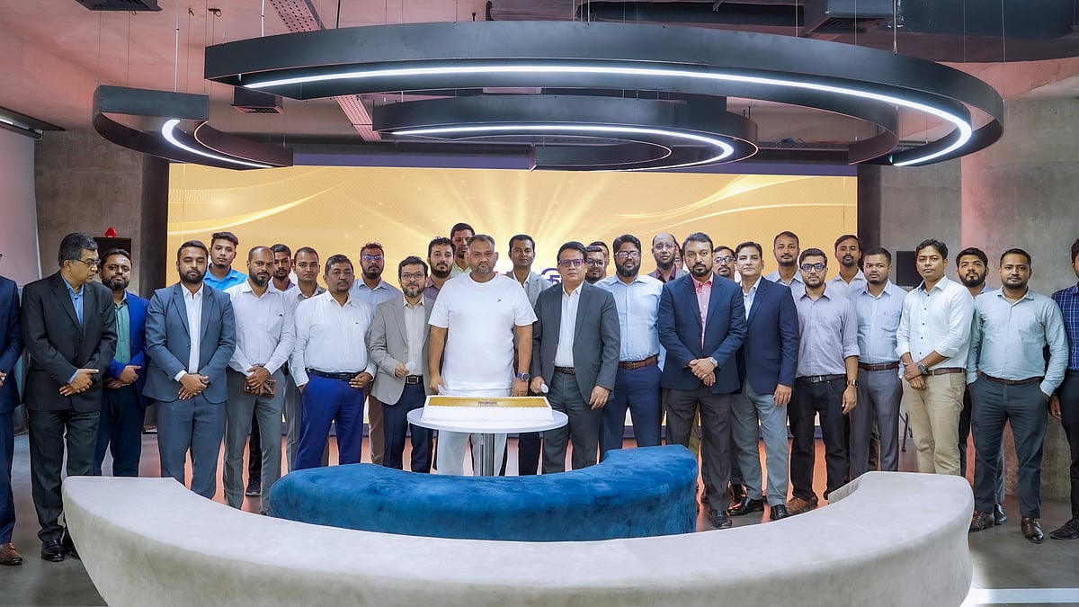 ছবি: আকিজ সিমেন্টের সৌজন্যে