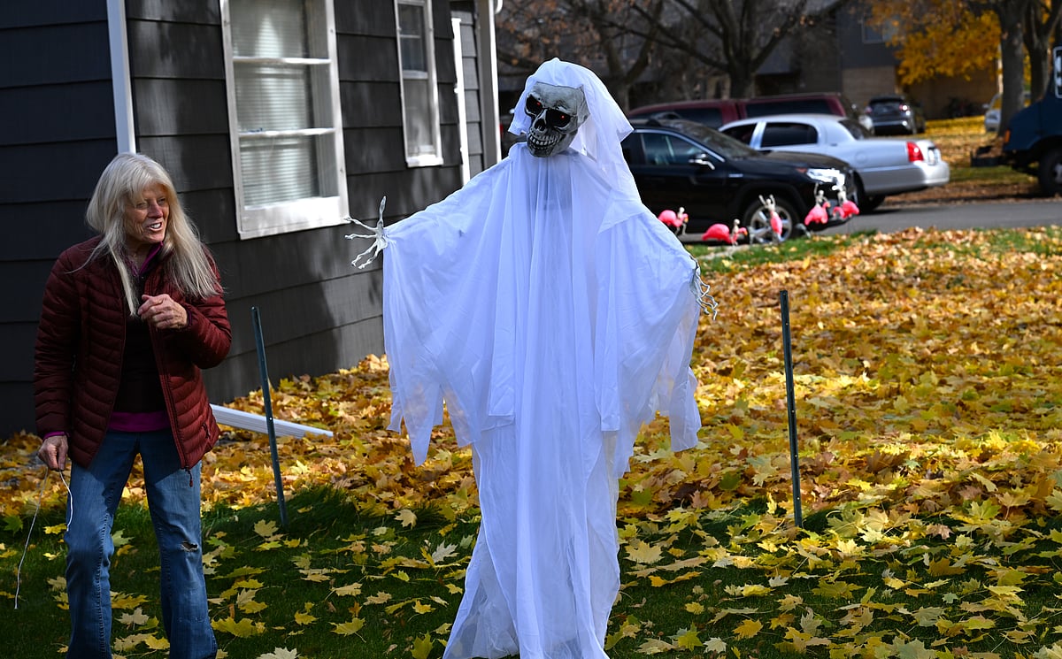 ভয়ের সাজে মজার মুহূর্ত—মিজুলার হ্যালোইন উৎসব সবাইকে মাতিয়ে তুলেছিল। 