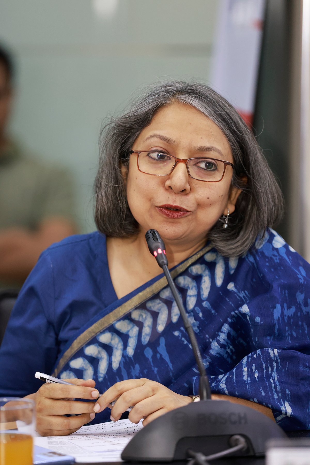 ভয় পেয়ে গুটিয়ে গেলে ঘটনা বারবার ঘটবে
