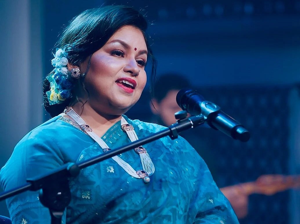 তিলোত্তমার কণ্ঠে ‘দুঃখ ভালোবেসে’