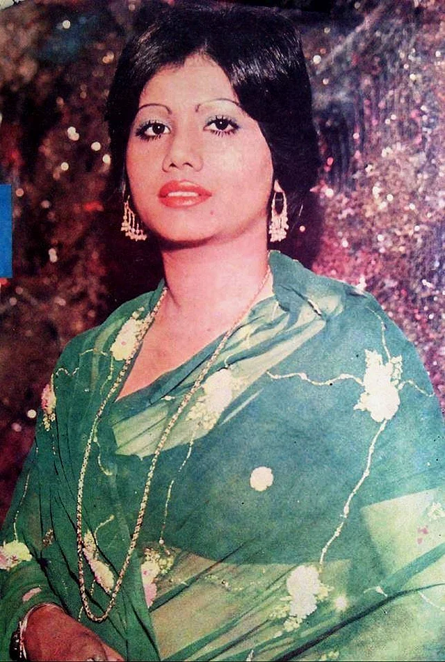 আইকনিক ডিভা হিসেবে আমাদের মনে গেঁথে গেছেন এই শিল্পী