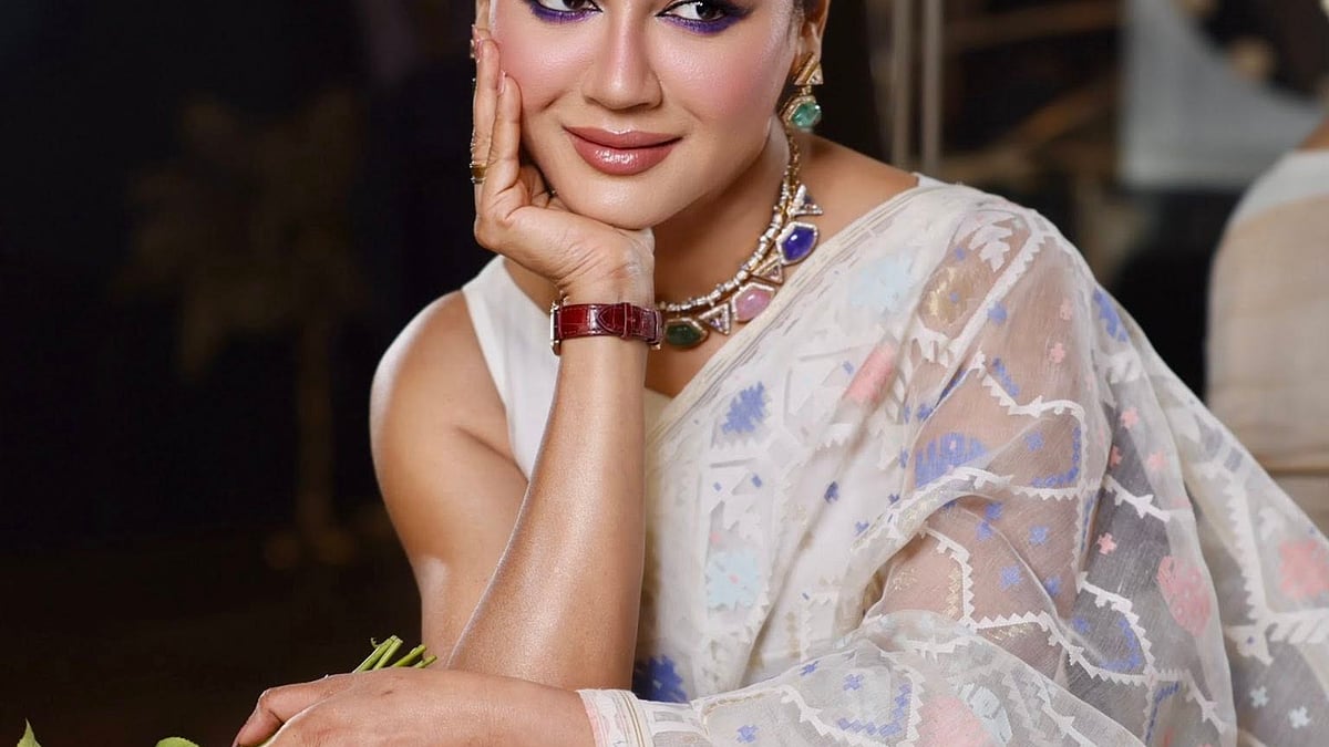 ছবি: জয়া আহসানের ফেসবুক পেজ থেকে