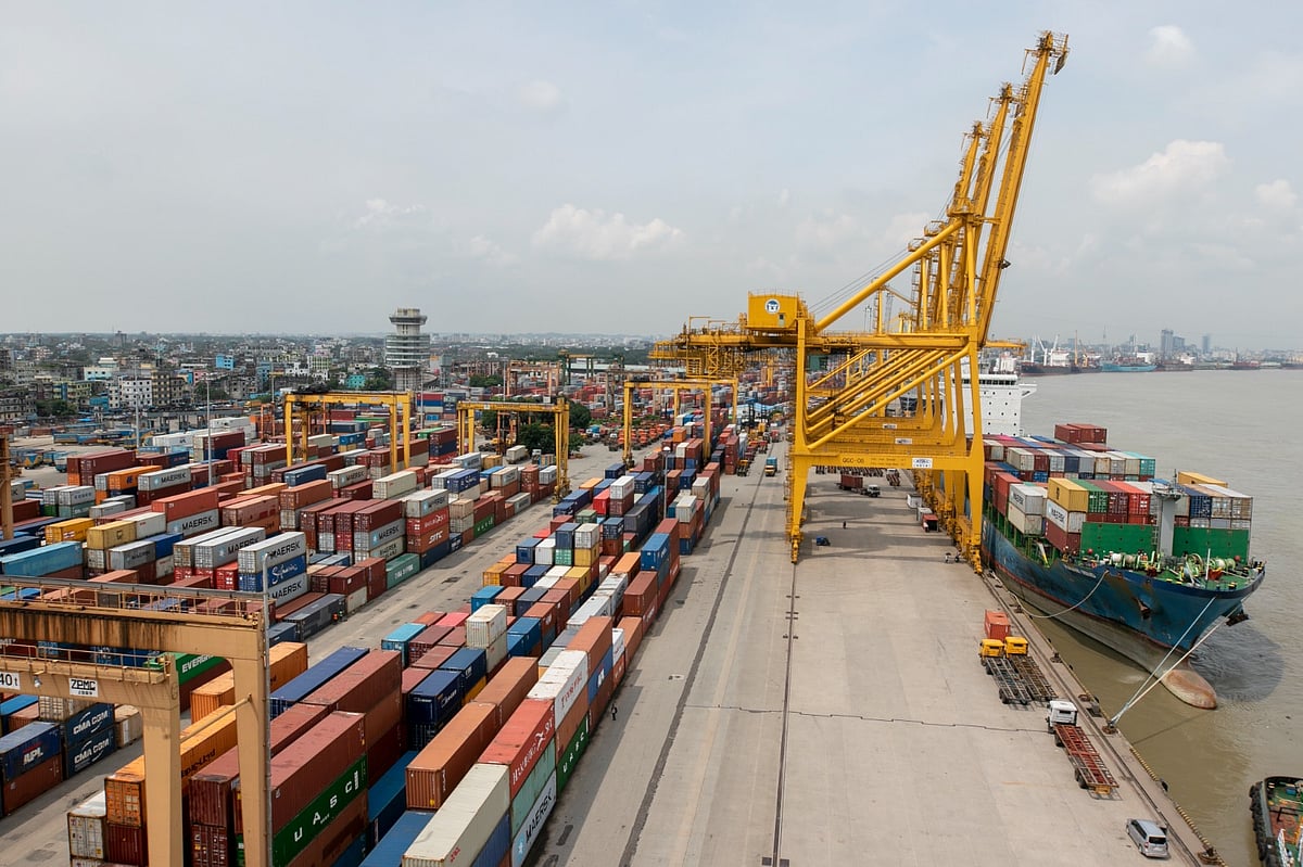 পণ্য রপ্তানি টানা চার মাস ধরে কমছে কেন