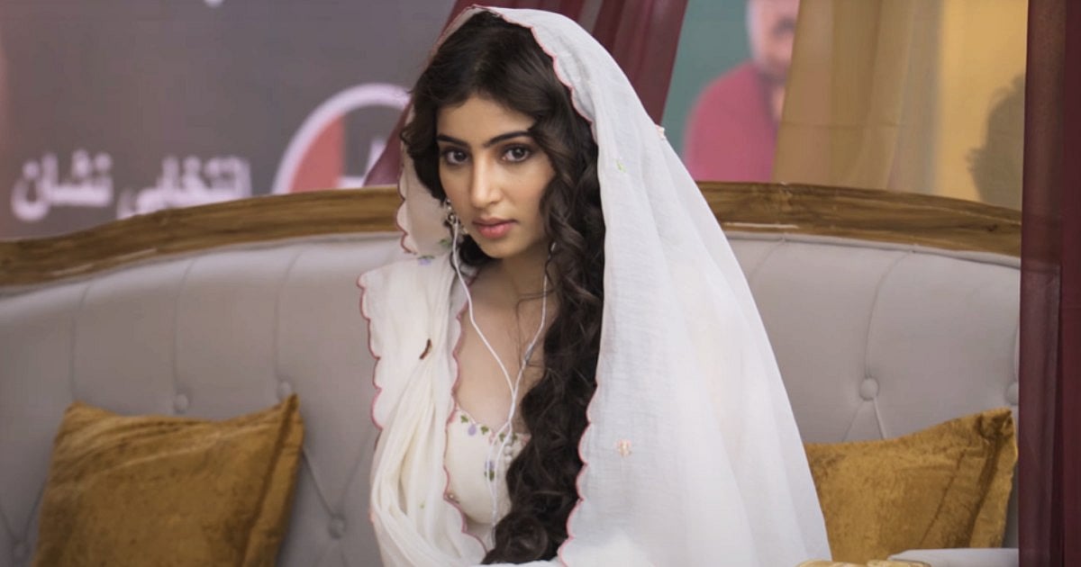 ‘হামজা’র স্ত্রী থেকে এবার ‘মধুবালা’