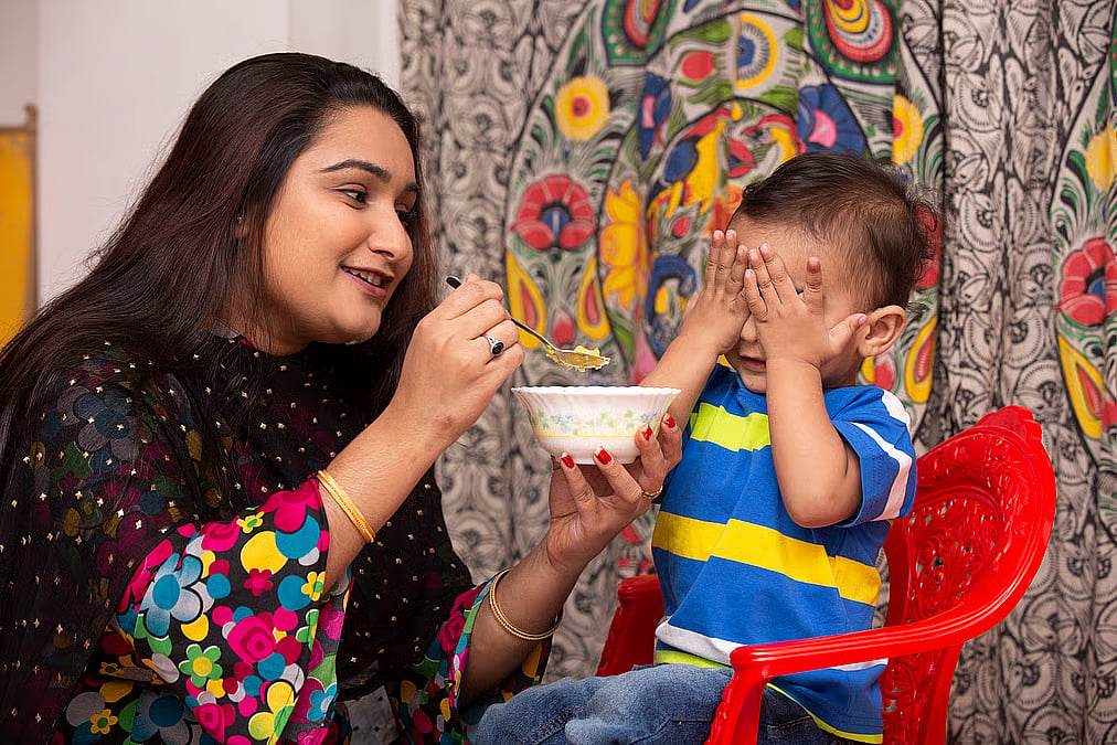 https://media.prothomalo.com/prothomalo-bangla%2F2025-11-23%2Fxd4mvvuk%2FIMGL64371.avif?rect=0%2C0%2C1012%2C675&w=622&auto=format%2Ccompress&fmt=avif