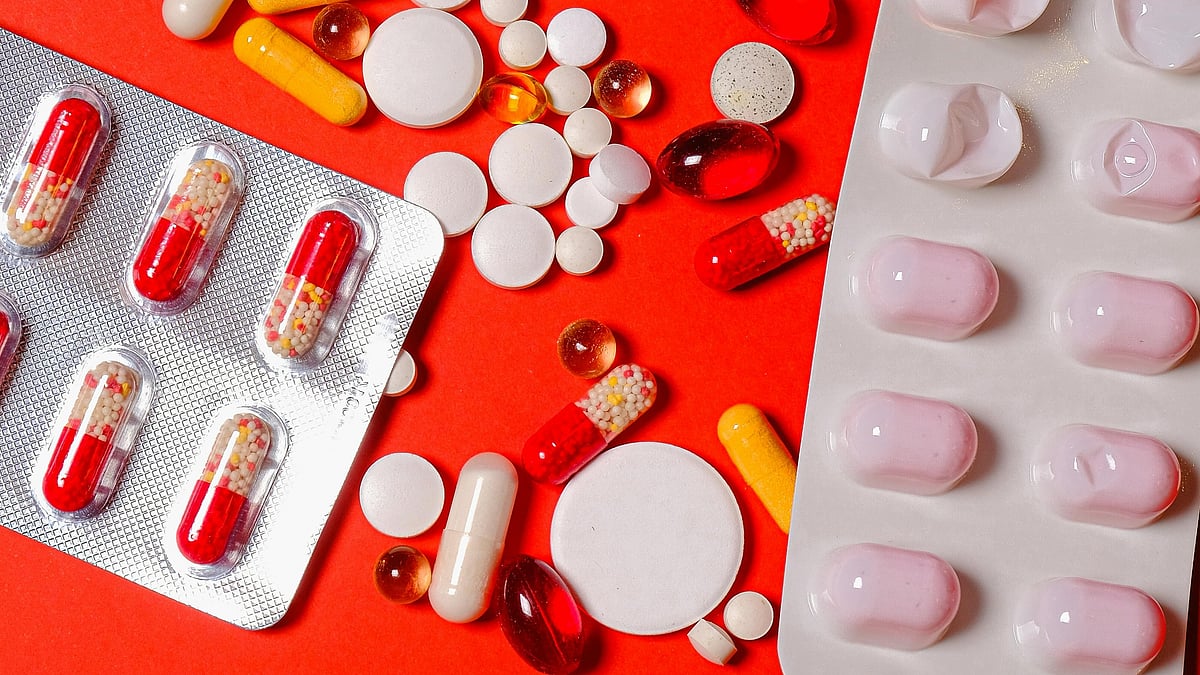 অকার্যকর অ্যান্টিবায়োটিক: আধুনিক চিকিৎসার নীরব বিপর্যয়