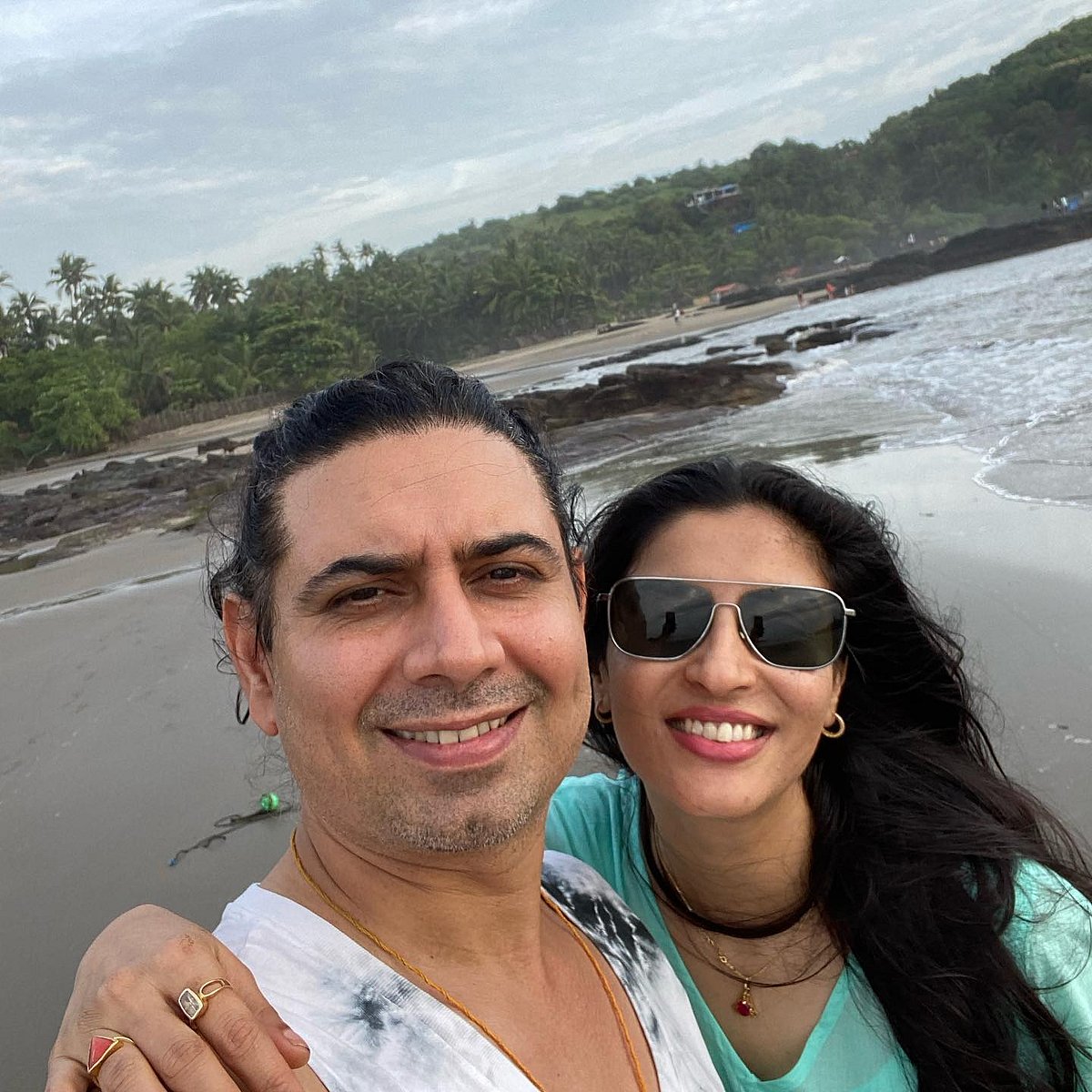 অশ্লেষা সাওয়ান্ত ও সন্দ্বীপ বাসওয়ানার বিয়ে