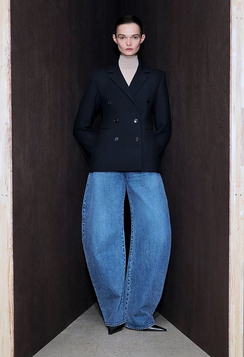 ব্যারেল প্যান্টস: ট্রেন্ড না কি ট্র্যাপ, কি বলছেন ফ্যাশন এক্সপার্টরা