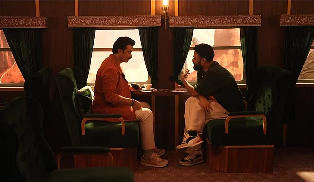 নির্মাতা আদনান আল রাজীবের সঙ্গে আলোচনায় শাকিব খান