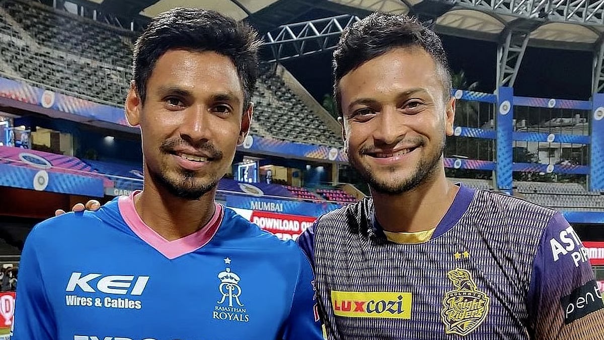 আইপিএলে সর্বোচ্চ ক্যাটাগরিতে মোস্তাফিজ, সাকিবের দাম কত?