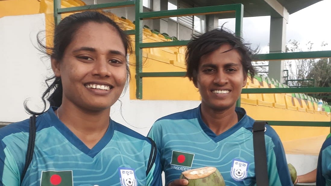 সাবিনা-কৃষ্ণারা ফুটসাল দলে