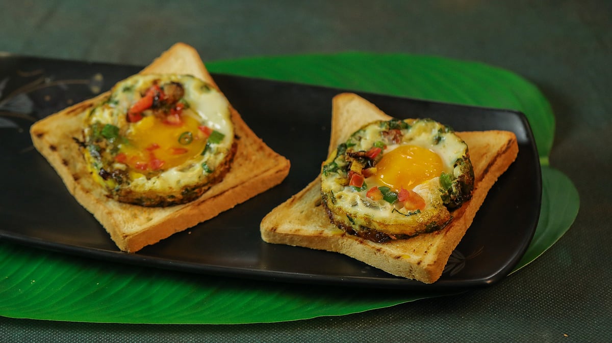 ব্রেড শাকশুকার রেসিপি