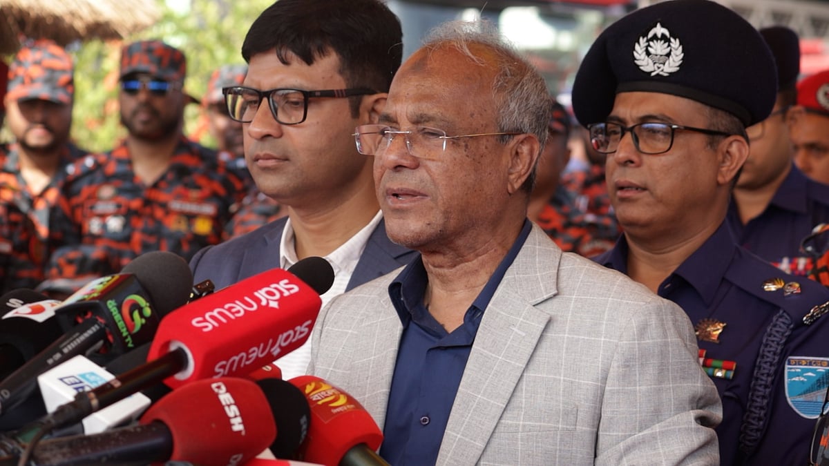 জনবান্ধব আইন করা হবে: স্বরাষ্ট্র উপদেষ্টা