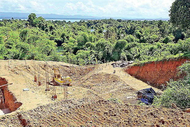 প্রকল্প পরিচালকসহ সাতজনের বিরুদ্ধে মামলা