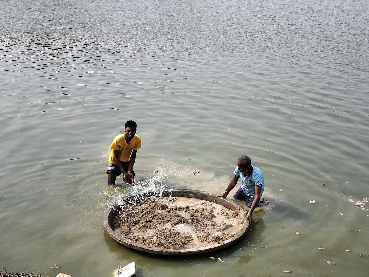 একঝলক (৬ ডিসেম্বর ২০২৫)