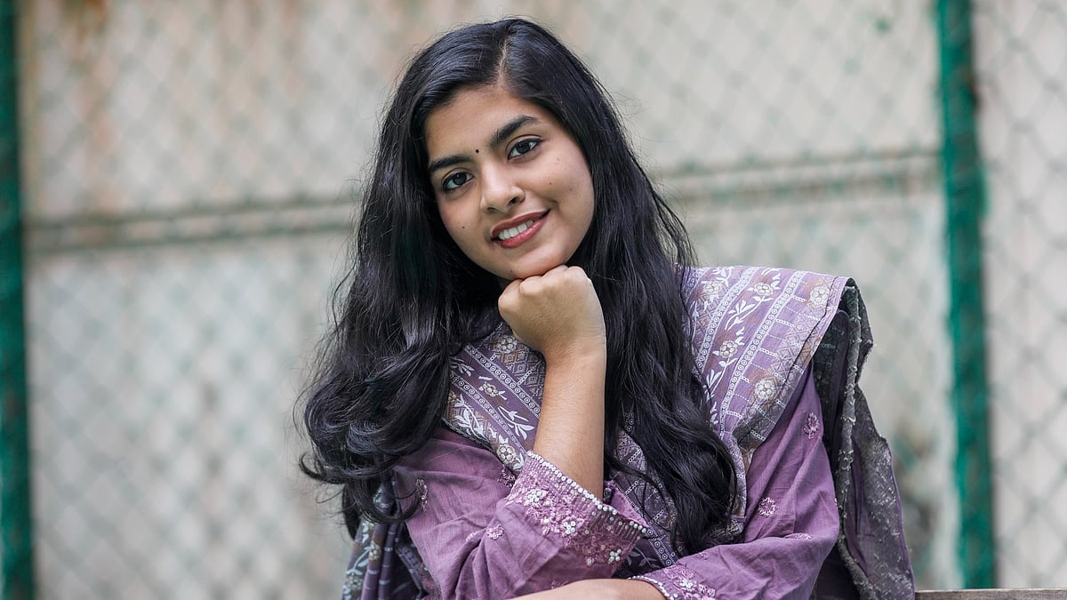 খুব ছোটবেলায় পাতার মূল্য কিংবা টাকার মূল্য বুঝে ফেলেছিলাম