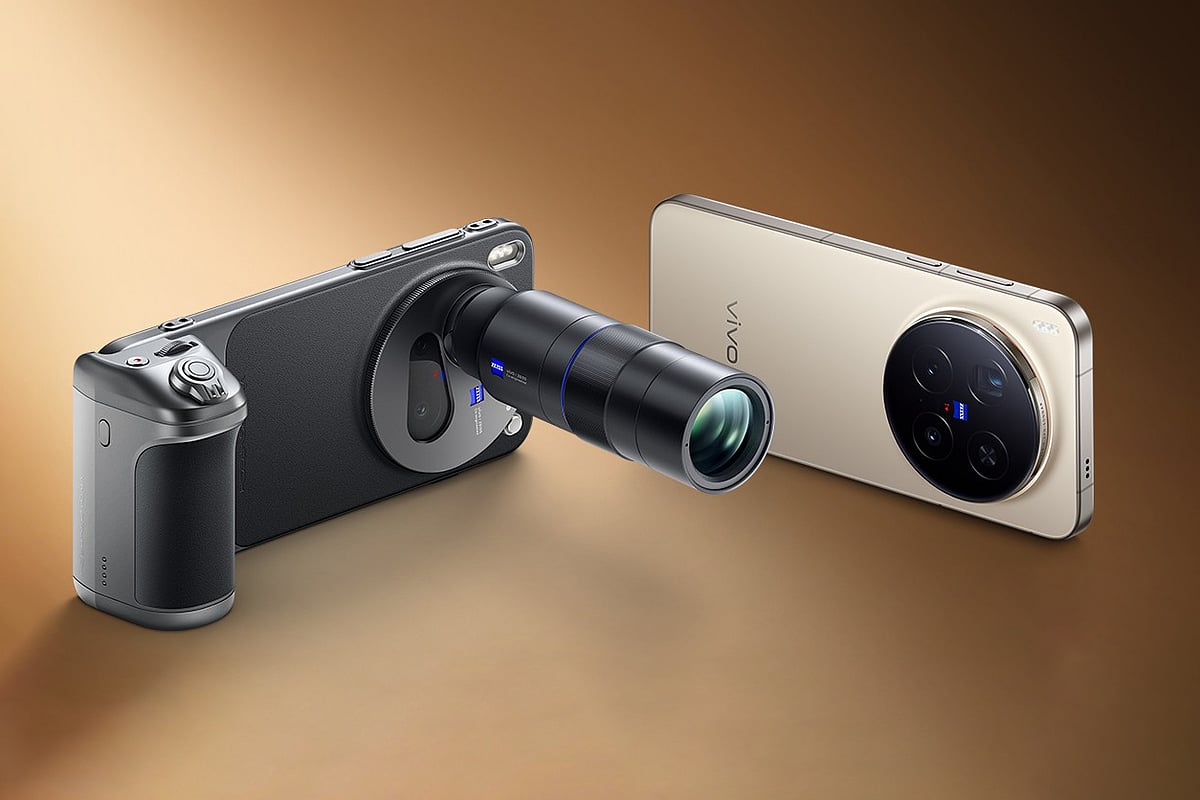 ভিভো এক্স–৩০০ স্মার্টফোনছবি: ভিভো