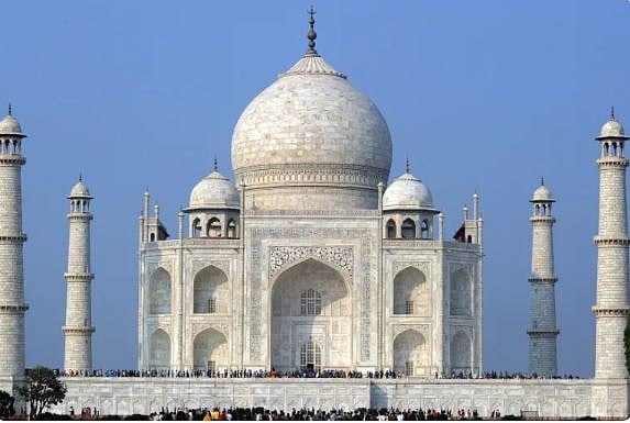 ভারতে ইতিহাস মুছে ফেলার রাজনীতি: এবার টার্গেট তাজমহল by সালেহ উদ্দিন আহমদ