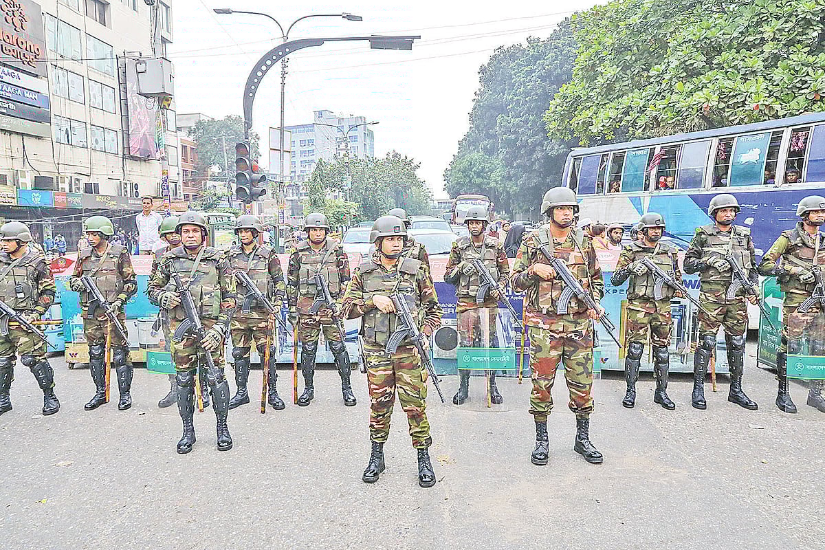 সেনাবাহিনীর ভূমিকা ভালো
মনে করেন বেশির ভাগ মানুষ