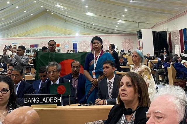 ইউনেসকোর অধিবেশনে বাংলাদেশের প্রতিনিধি দল