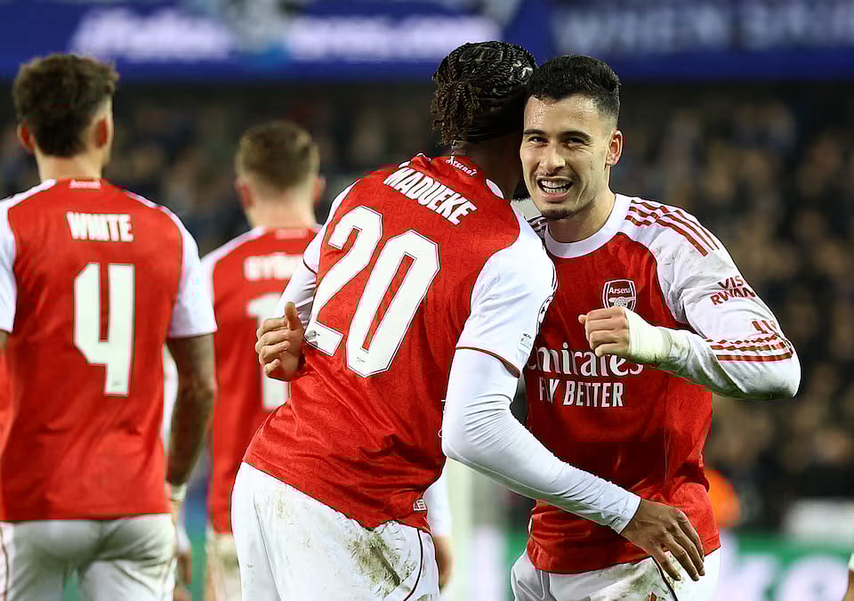 আর্সেনালের ছয়ে ছয়, পয়েন্ট খুইয়েছে পিএসজি