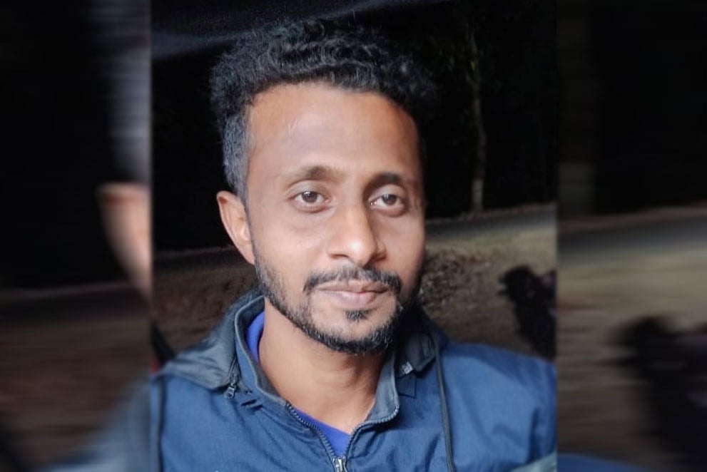 হাসিখুশি ছেলেটার এমন মৃত্যু মানতে পারছেন না কেউ