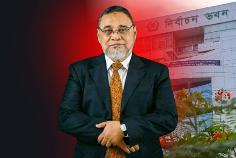 ত্রয়োদশ জাতীয় সংসদ নির্বাচনের তফসিল ঘোষণা করছেন সিইসি