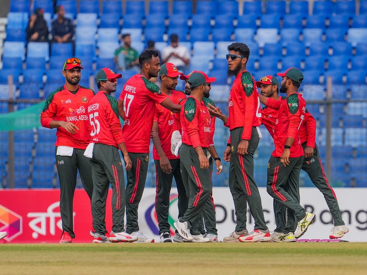 টি-টোয়েন্টি বিশ্বকাপের টিকিট বিক্রি শুরু, ১০০ রুপিতেও পাওয়া যাচ্ছে টিকিট