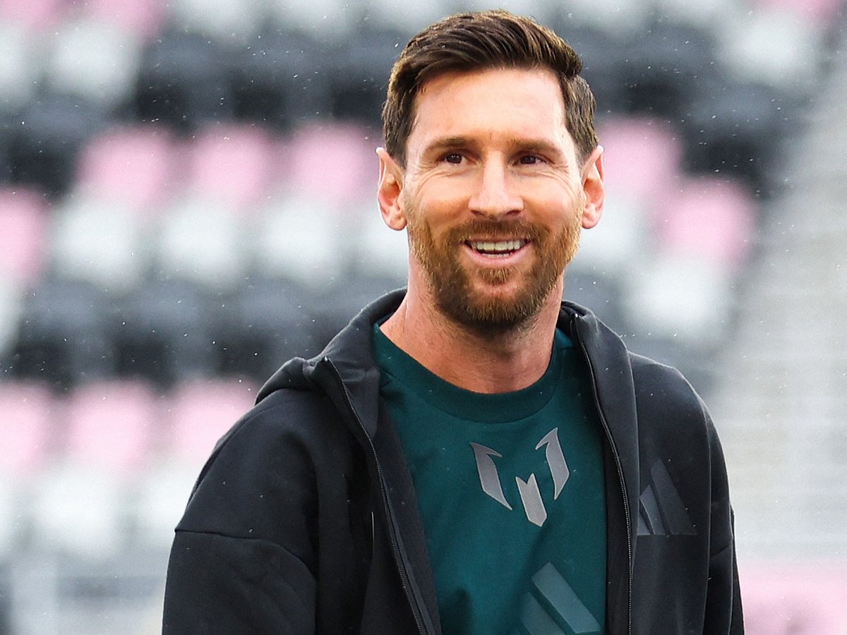 মেসির ভারত সফর: ৭০ ফুট উচ্চতার ভাস্কর্য, কনসার্ট, প্রীতি ম্যাচসহ আরও যা যা থাকছে