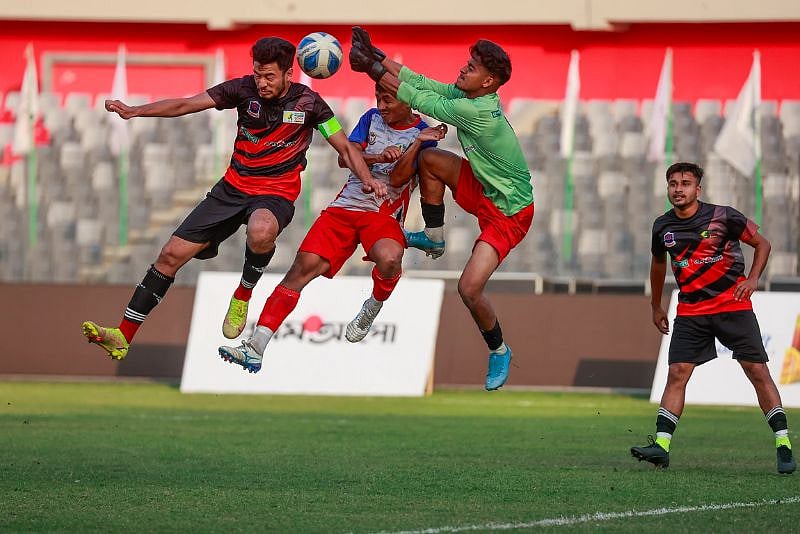 ৬ গোলের তাণ্ডব, ফাইনালে গণ বিশ্ববিদ্যালয় ও এআইইউবি