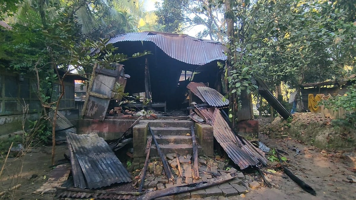 ঘরে একাই থাকতেন বৃদ্ধা, আগুনে পুড়ে মৃত্যু