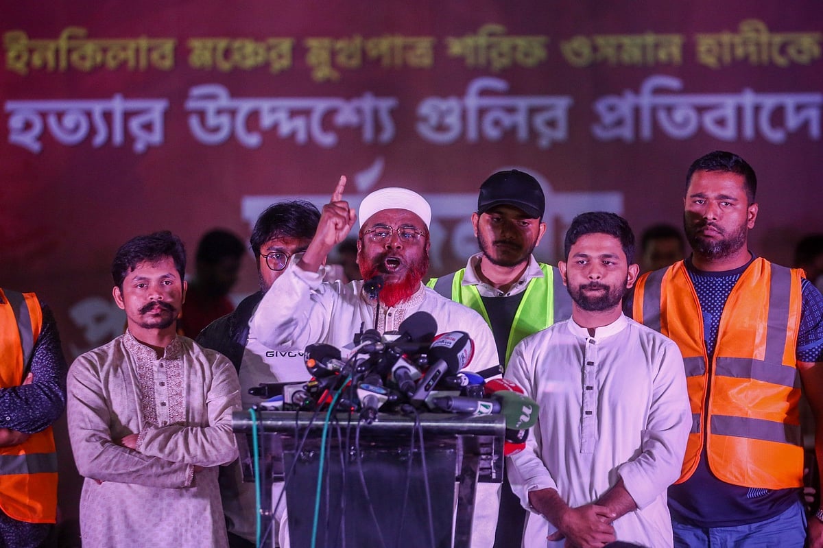 হাদির ওপর হামলা কেন ঠেকানো গেল না, সরকারকে জবাব দিতে হবে: গোলাম পরওয়ার