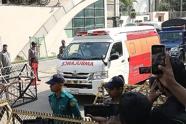 হাদির গুলিবিদ্ধ মস্তিষ্ক ছাড়া অন্য অঙ্গগুলো ‘নিয়ন্ত্রণযোগ্য’