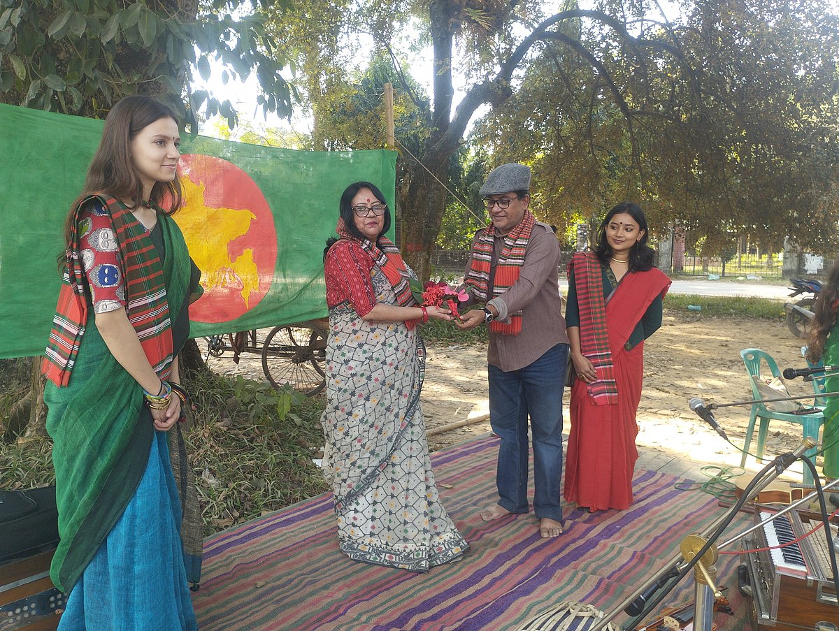 মুক্তিযুদ্ধে নারীরা পুরো দেশটাকে ধারণ করেছিলেন : বীর মুক্তিযোদ্ধা লিনু হক