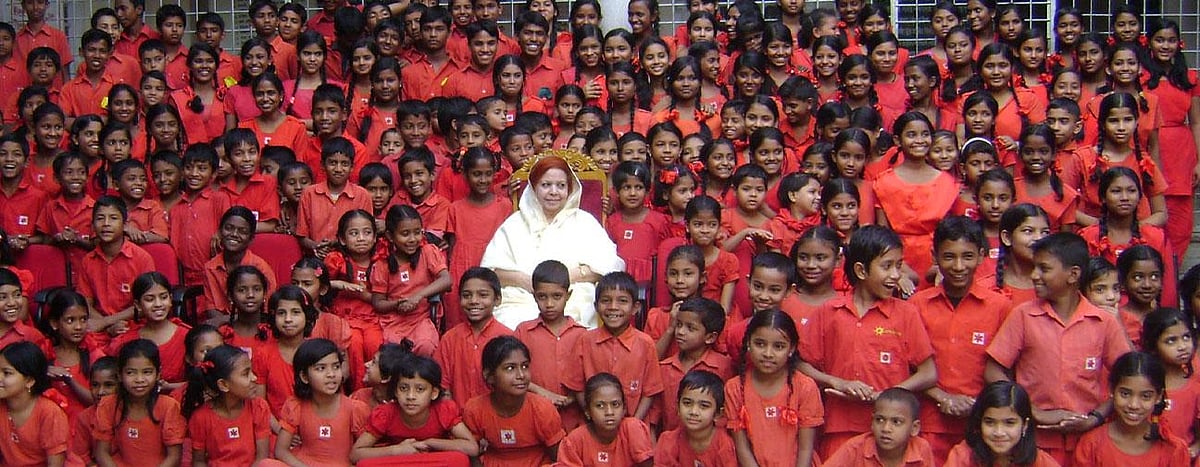 সমাজসেবায় গুণীজন সম্মাননা পেলেন সৈয়দা ইকবাল মান্দ বানু