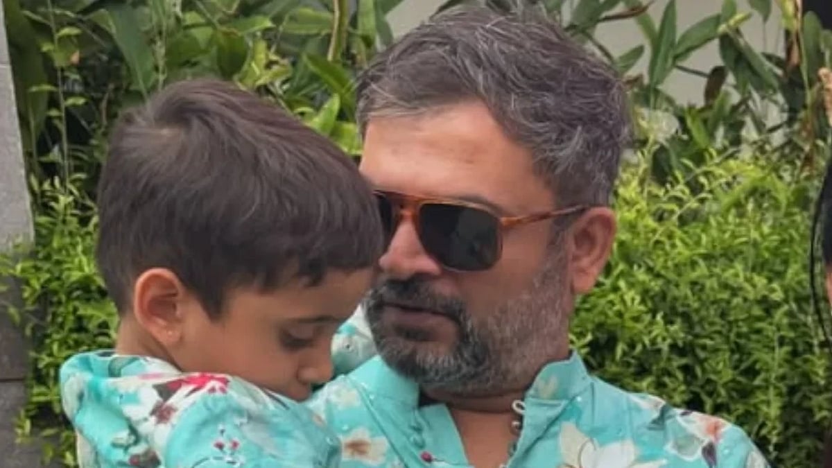 লিফট দুর্ঘটনায় চার বছর বয়সী সন্তান হারালেন ‘কেজিএফ নির্মাতা’