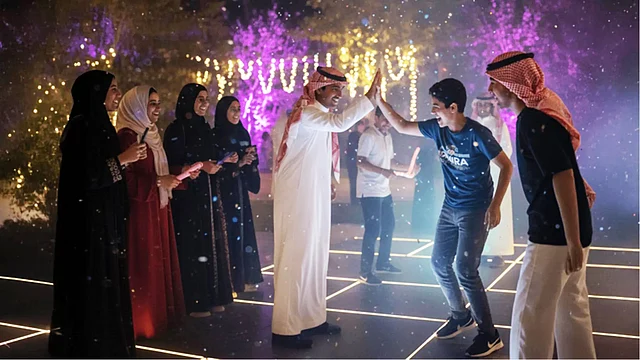 রাতে তরুণরা মেতেছে নানা খেলায়